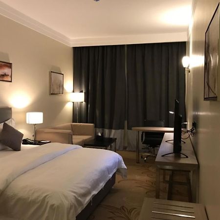 Ion Hotel Эль-Хубар Экстерьер фото